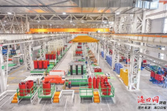 <b>智能化设备贯穿药品生流程：分拣机通过AI算法从</b>